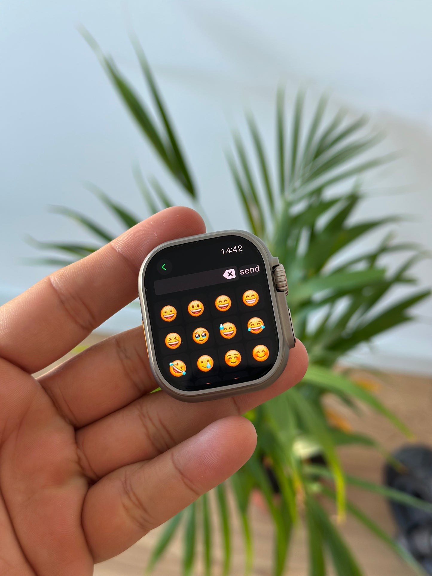 Watch 11 Ultra Titanium 49mm 2026